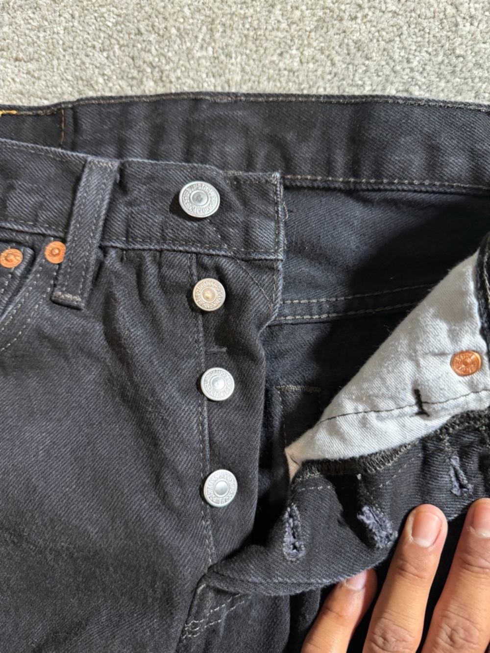 Levi’s 501 Original Fit Black Jeans W28 L30 Button Fly Straight Leg - Picture 9 of 12